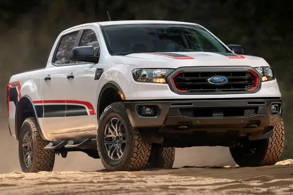 khoảng sáng gầm ford ranger